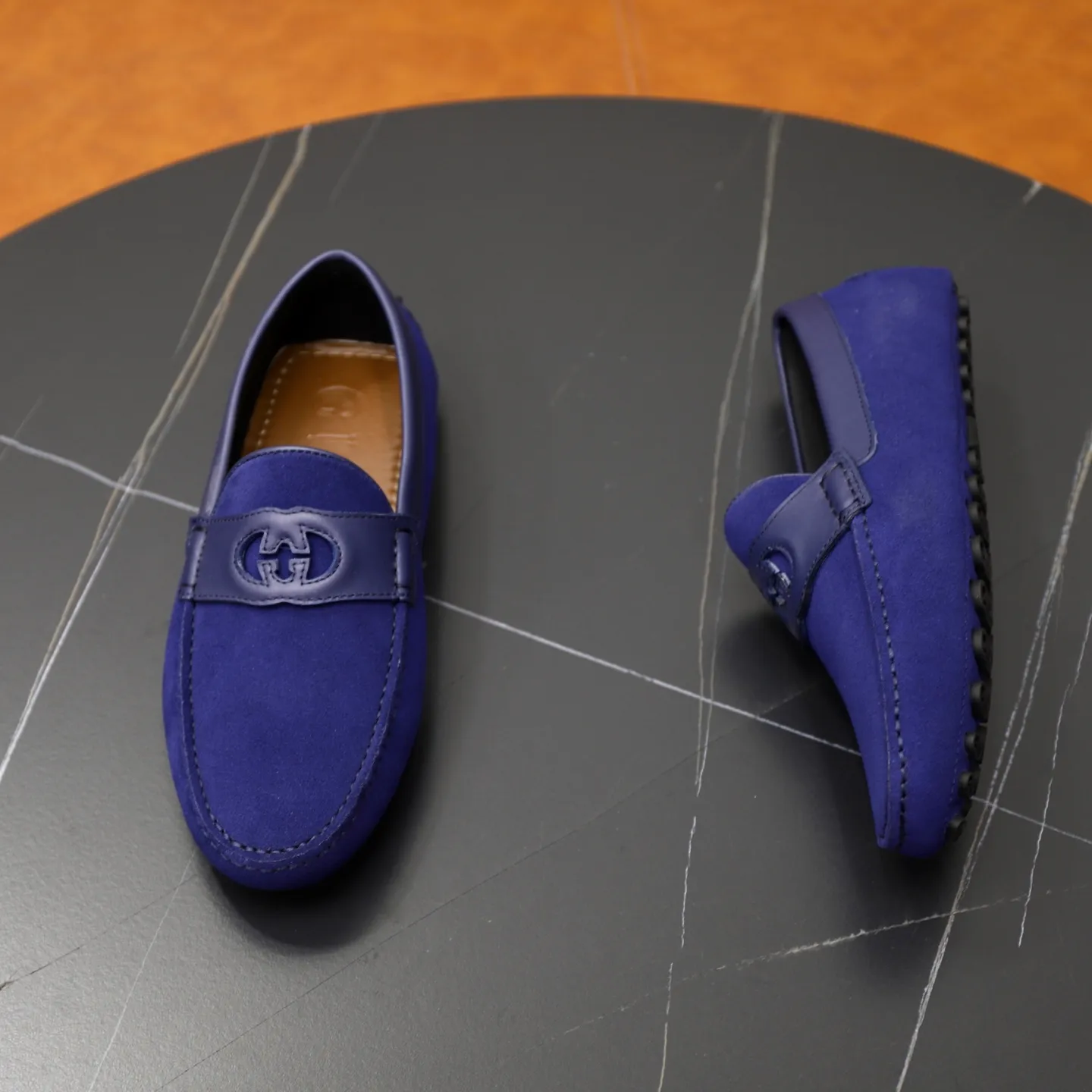 Ex-factory price: 480💰【GUCCI】Gucci ⚠️High-end men’s driving and pedal series ⚠️38-44 (customized for 45) ⚠️All original cowhide leather! Thick and soft! Made entirely of calfskin lining! Rubber sheet anti-slip beanie sole! Three-dimensional package technology! Fashionable and classic! Handicrafts! Original high quality! Feel free to compare!